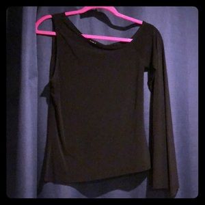 Bebe top size L